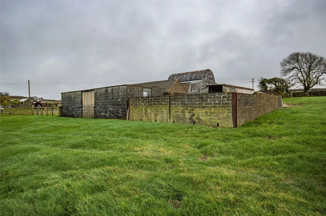 Maesgwynne Road, Fishguard, SA65, photo 19