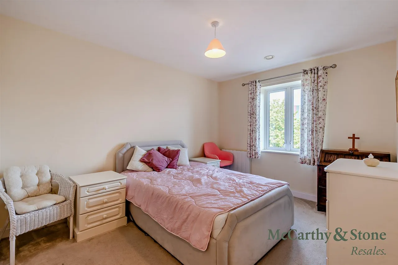 Kempley Close, Hampton Centre, PE7, photo 8