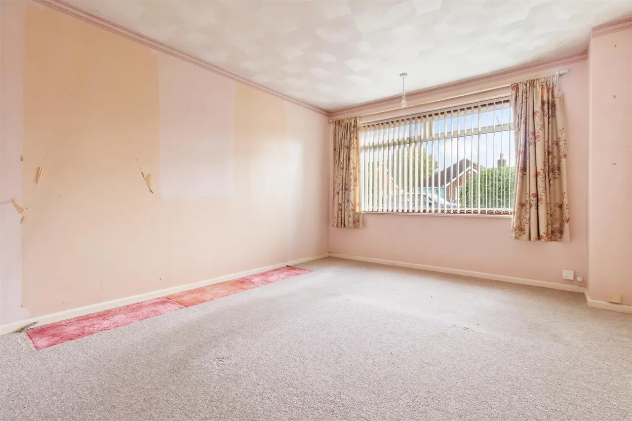 Cuckfield Crescent, Worthing, photo 4