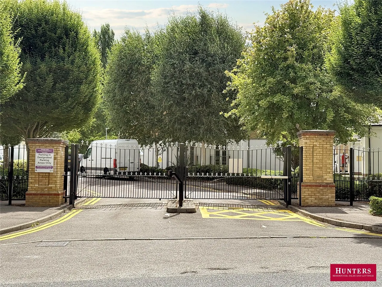 Clarence Close, New Barnet, EN4 8AD, photo 14