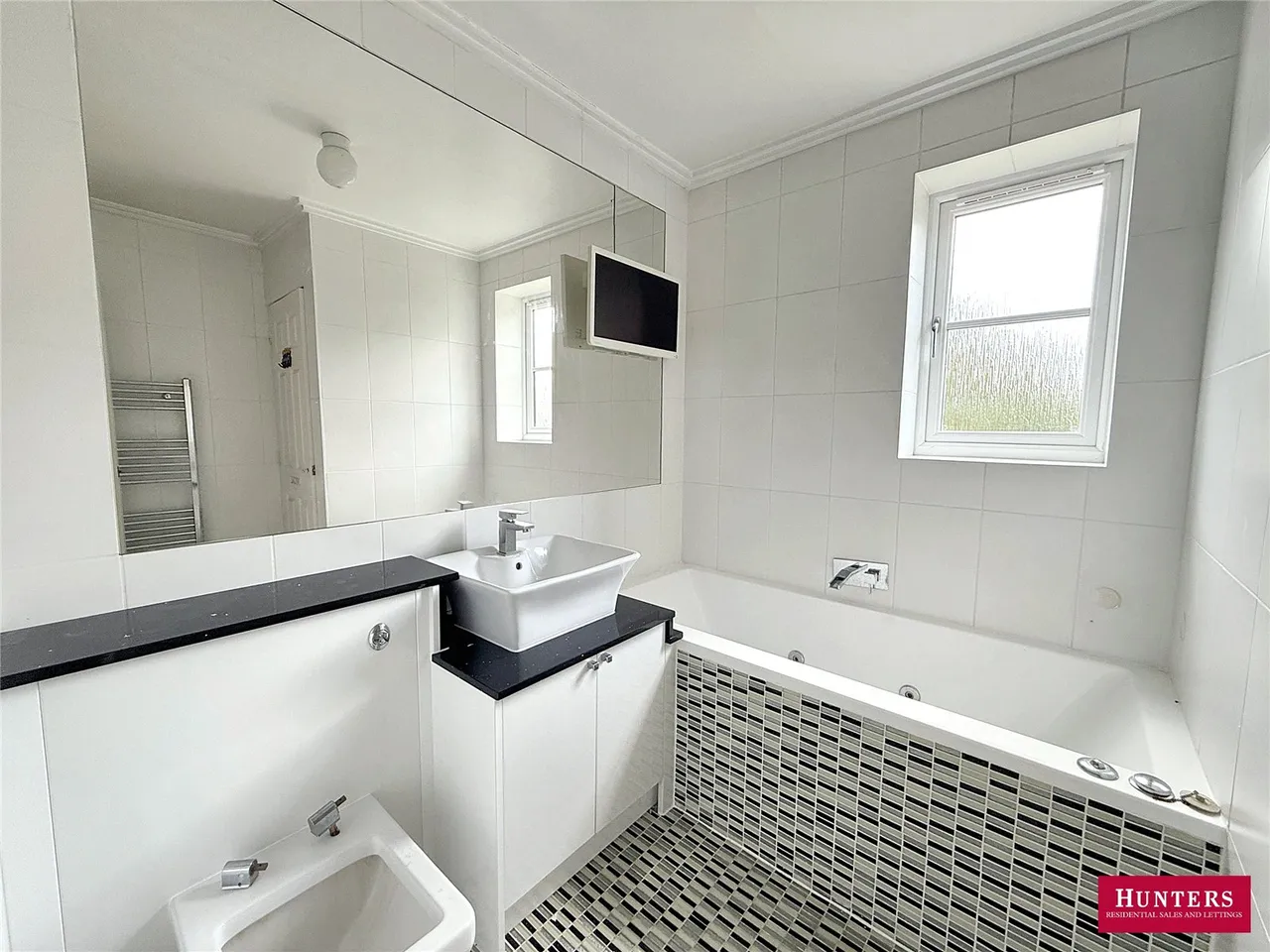 Clarence Close, New Barnet, EN4 8AD, photo 9