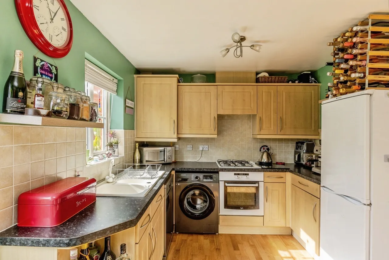 Heligan Walk, Weston-super-Mare, BS24, photo 2