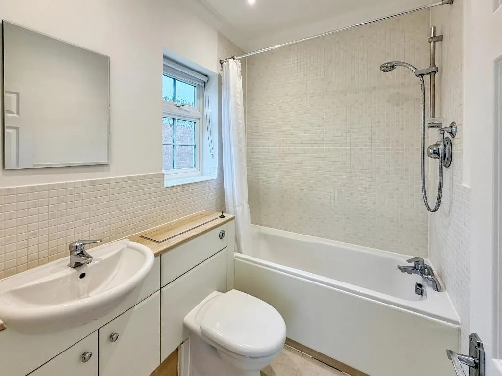 Tower Place, Warlingham, photo 8