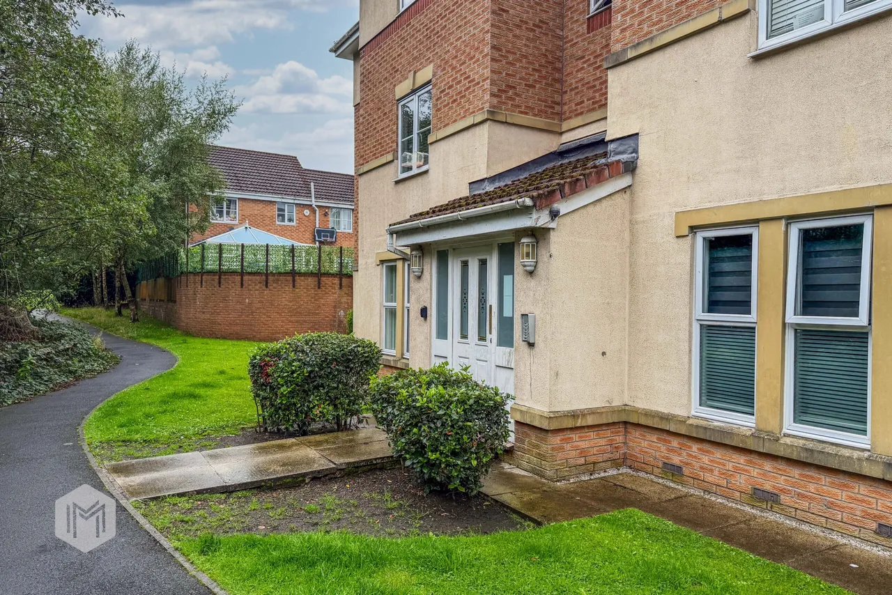 Greendale Drive, Radcliffe, Manchester, M26 1UE, photo 16