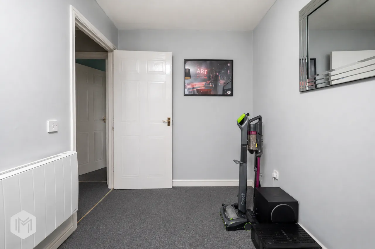 Greendale Drive, Radcliffe, Manchester, M26 1UE, photo 8