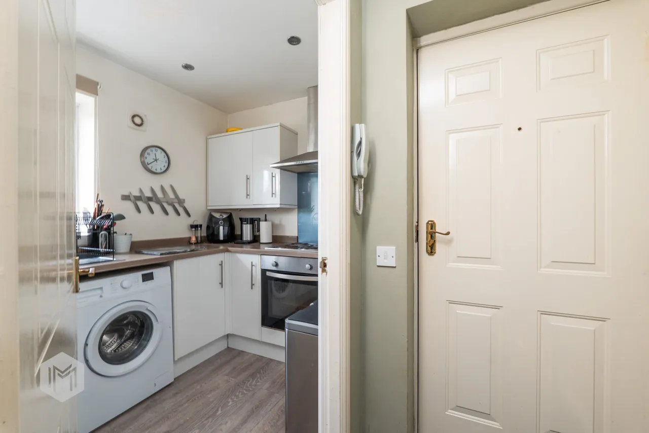 Greendale Drive, Radcliffe, Manchester, M26 1UE, photo 6