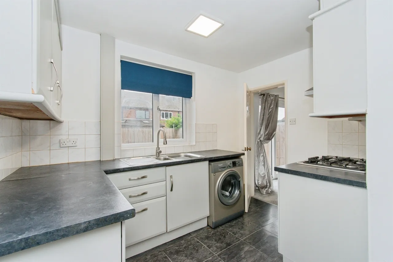 Cleveland Avenue, Knottingley, photo 11