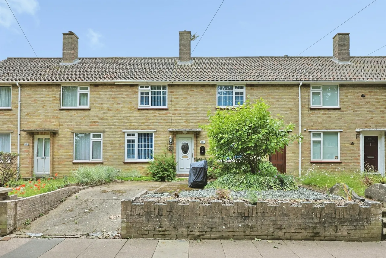 3 bed house for sale — The Avenues, Norwich