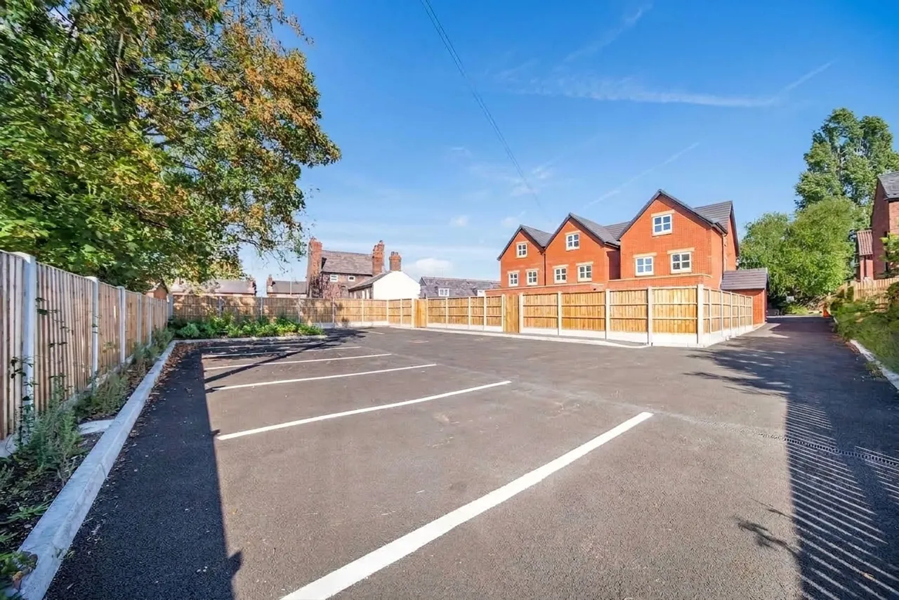 Mill Street, Ormskirk, L39, photo 45