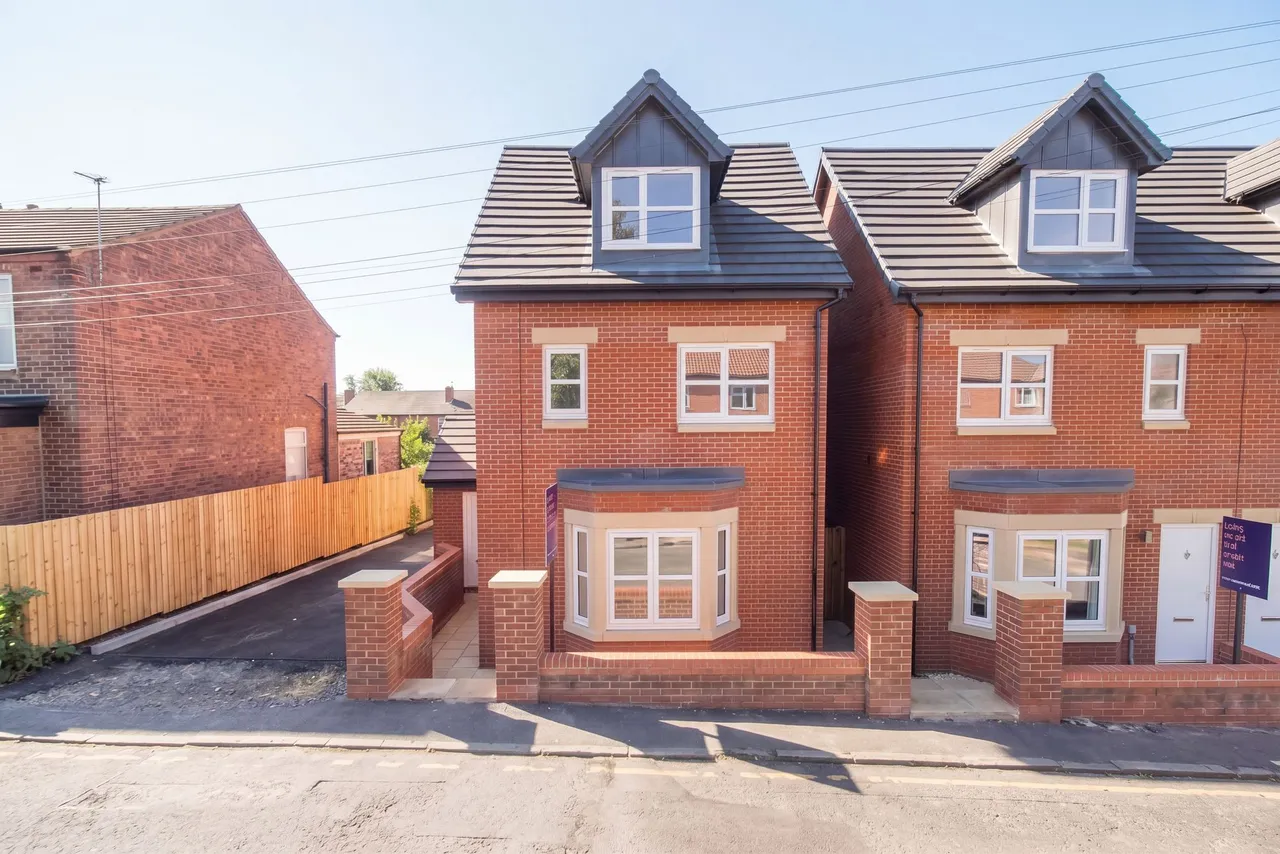 Mill Street, Ormskirk, L39, photo 5