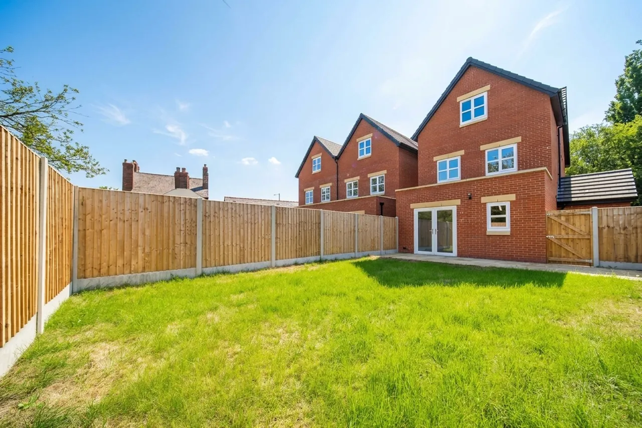 Mill Street, Ormskirk, L39, photo 43
