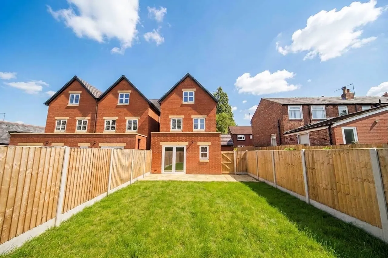Mill Street, Ormskirk, L39, photo 4