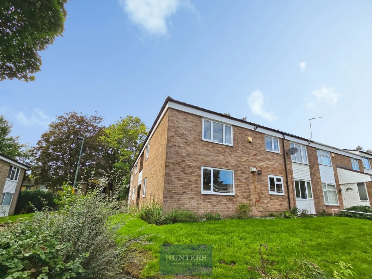 3 bed flat to rent, Leahurst Crescent, Birmingham, B17