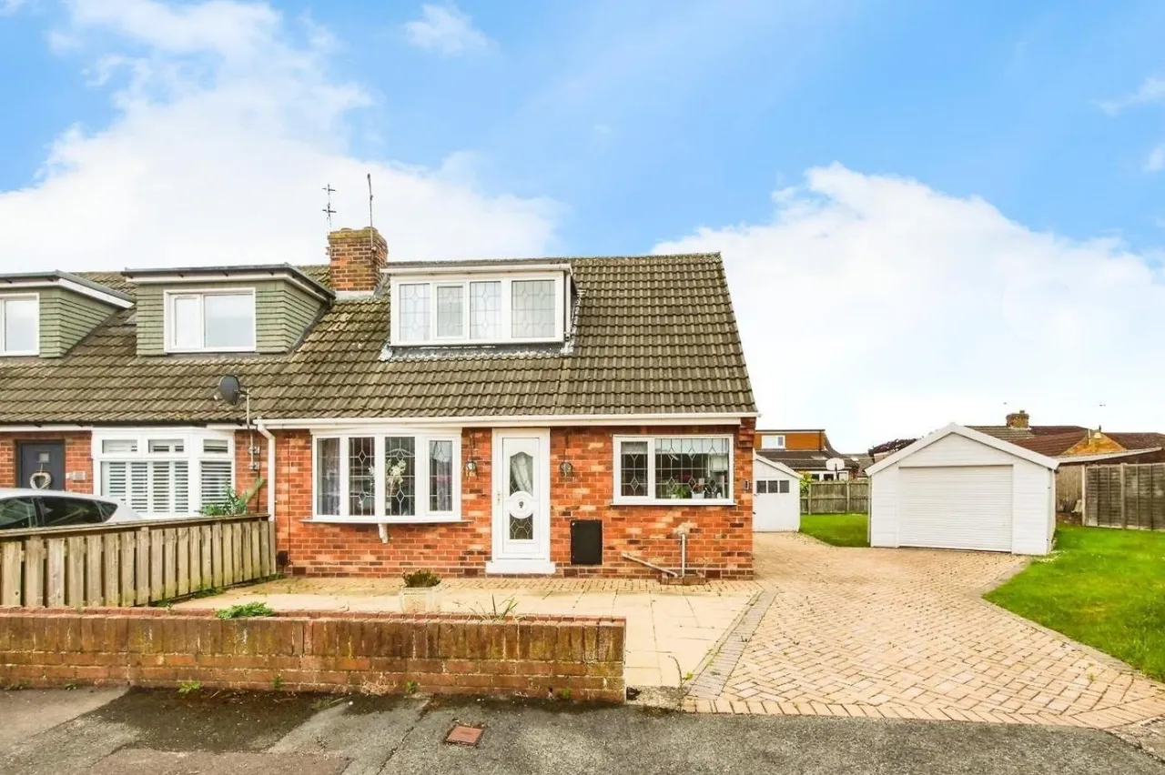2 bed house for sale — Hazel Garth, York