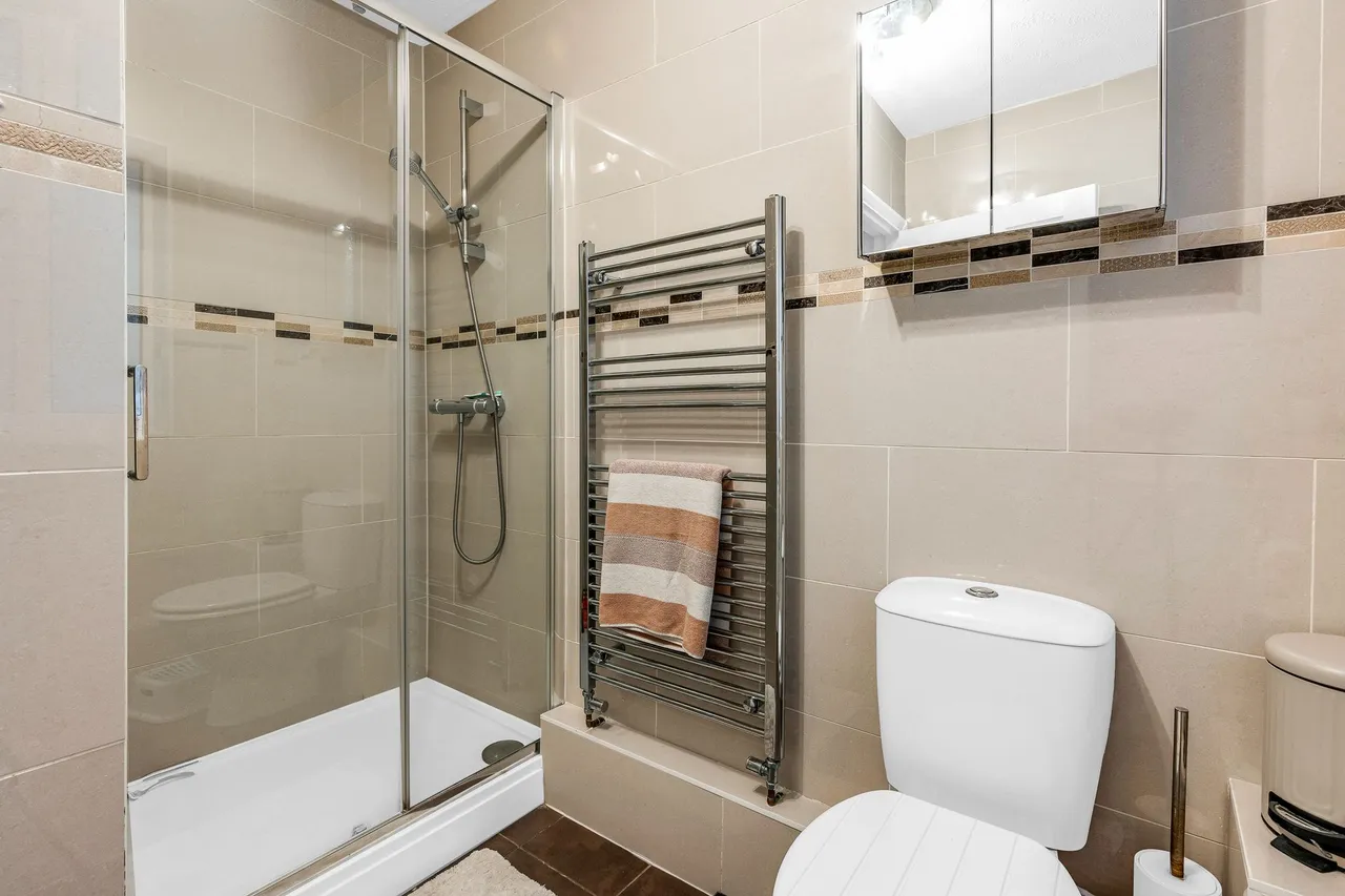 Rushfield Road, Ware, SG12, photo 13