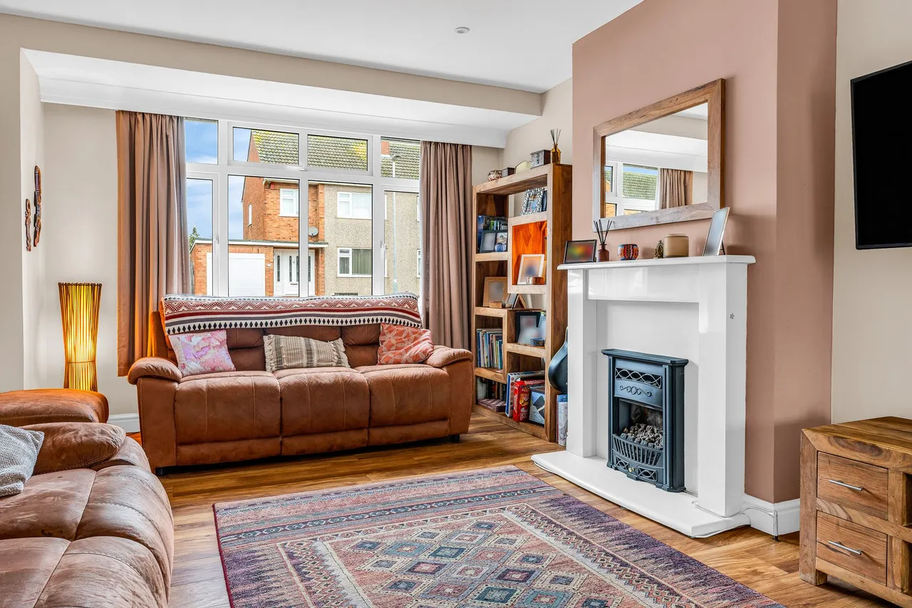 Rushfield Road, Ware, SG12, photo 11