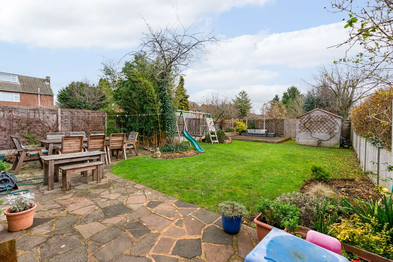 Rushfield Road, Ware, SG12, photo 3