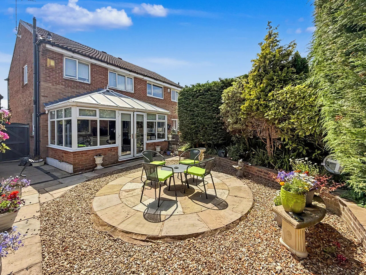 Honiton Grove, Radcliffe, M26, photo 2