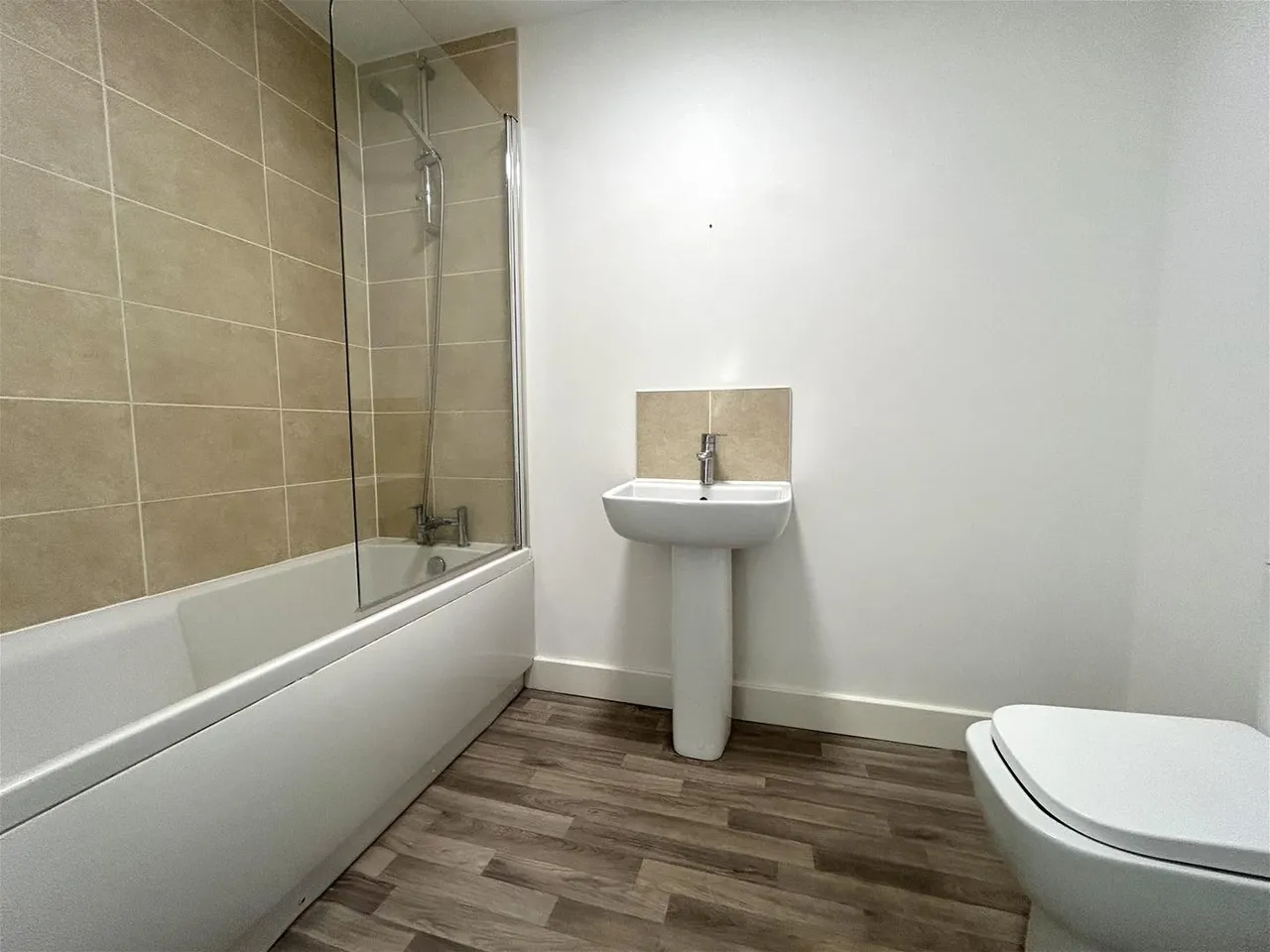Eastwood Road, Rayleigh, photo 5