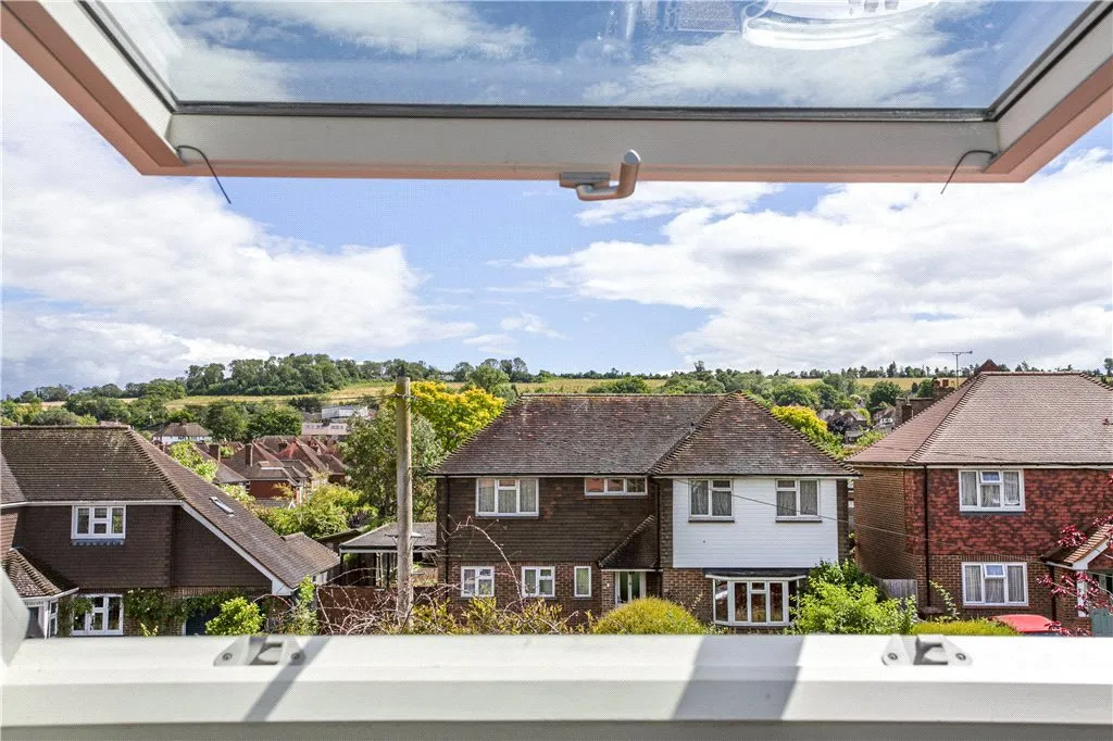 Queen Eleanors Road, Guildford, GU2, photo 10