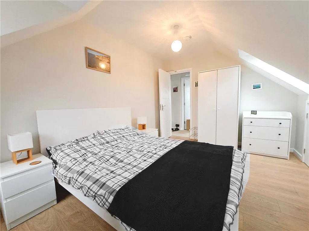 1 bed house to rent, Queen Eleanors Road, Guildford, GU2