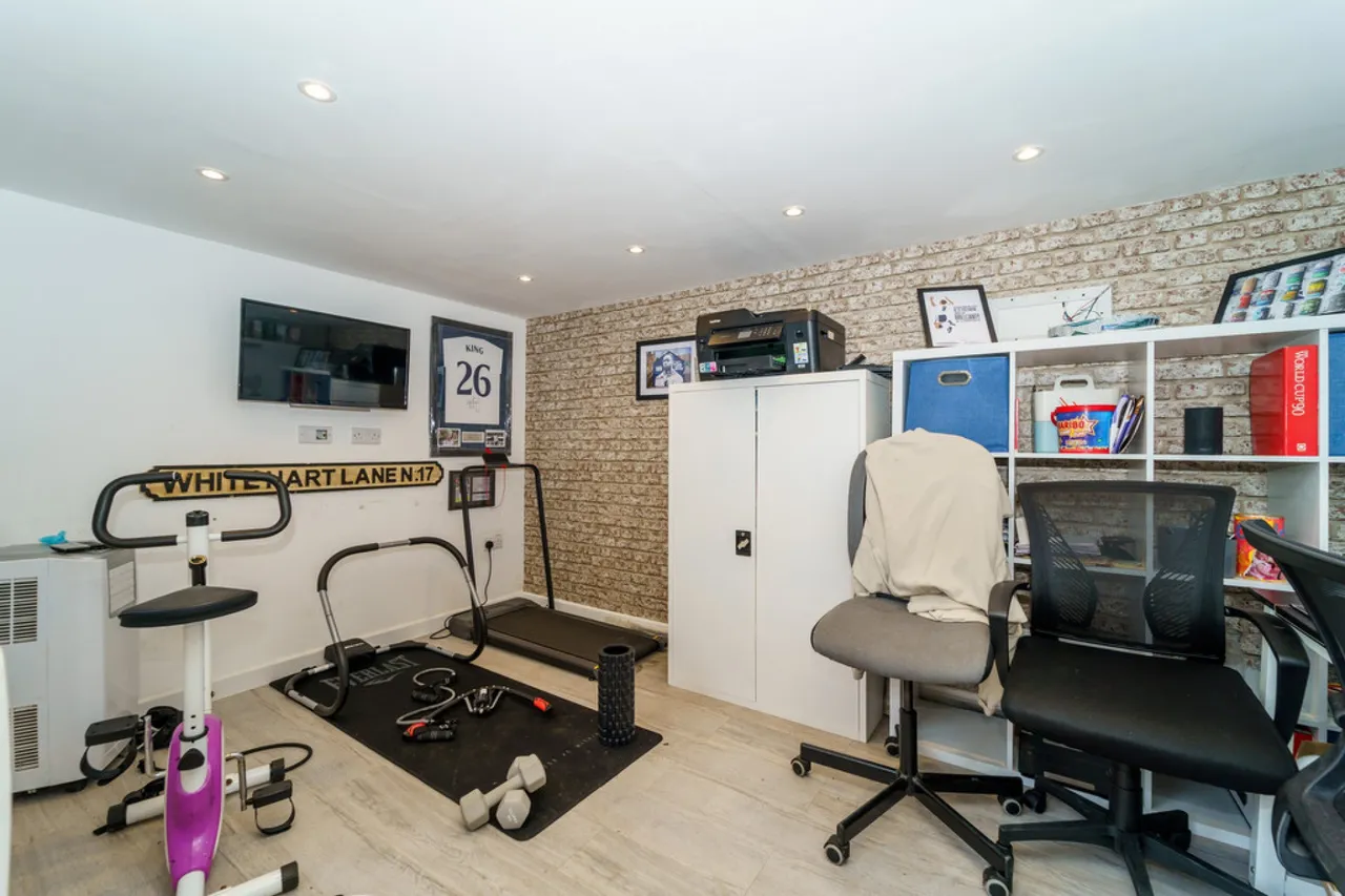 Stainford Close, Ashford, photo 13