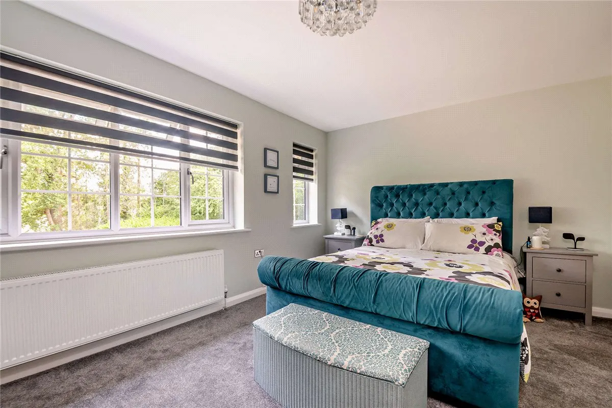 Ashford Hill Road, Headley, RG19, photo 13