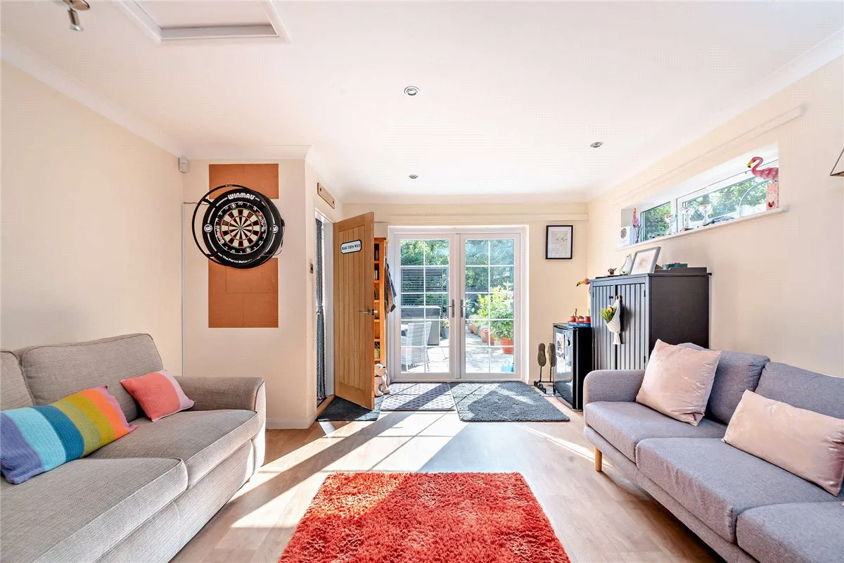 Ashford Hill Road, Headley, RG19, photo 9