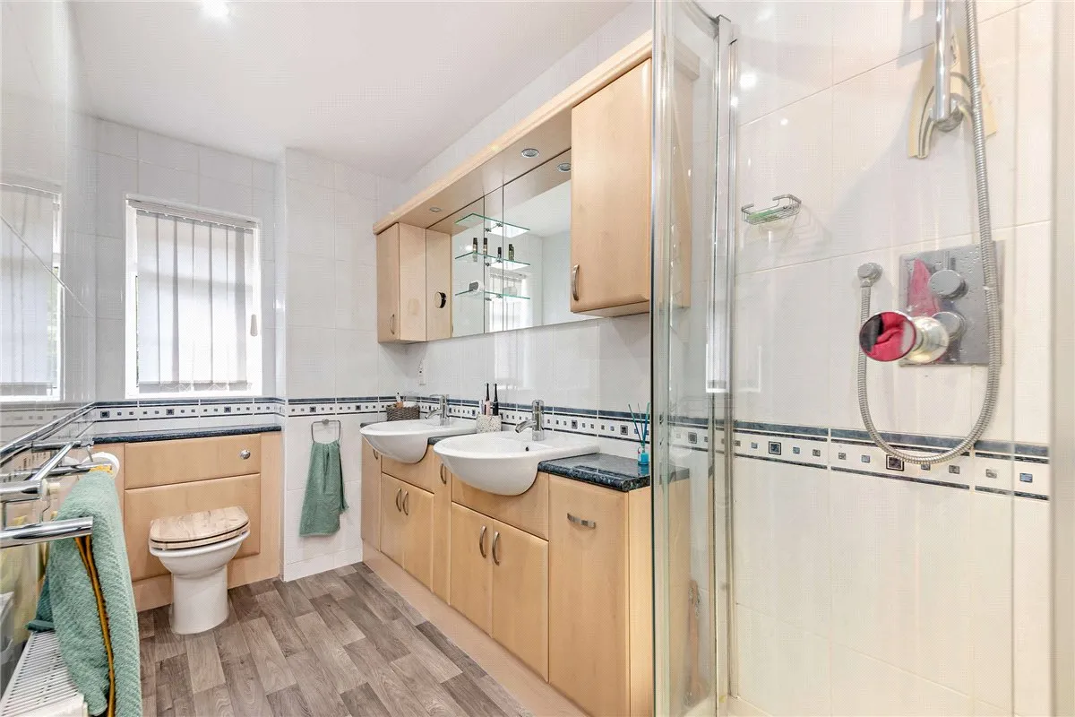Ashford Hill Road, Headley, RG19, photo 14