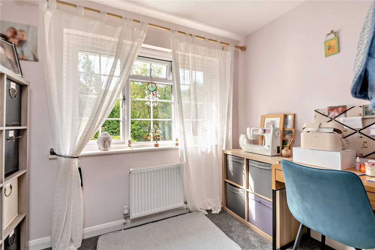 Ashford Hill Road, Headley, RG19, photo 18