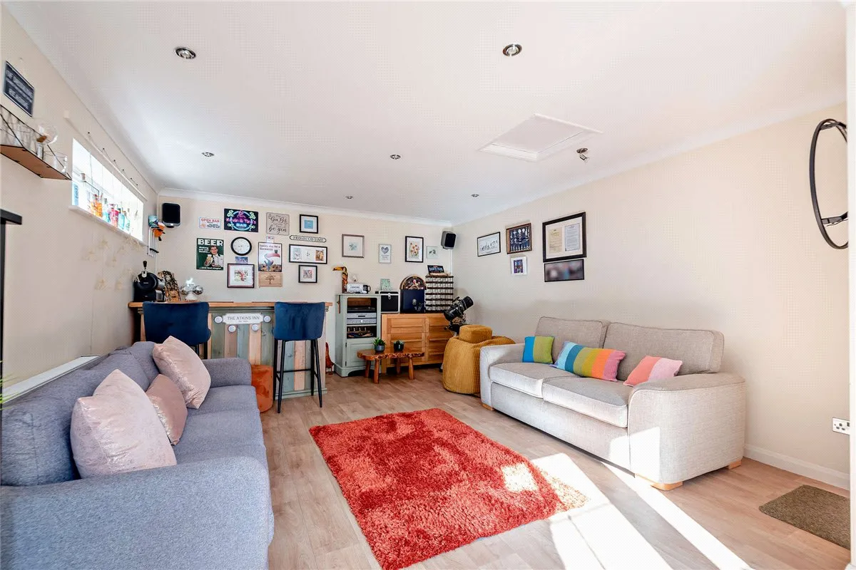Ashford Hill Road, Headley, RG19, photo 10