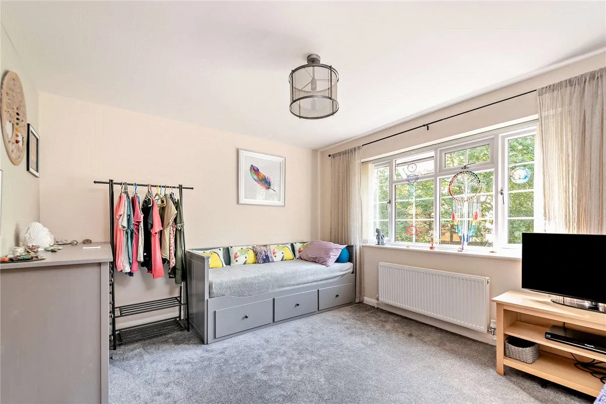 Ashford Hill Road, Headley, RG19, photo 16