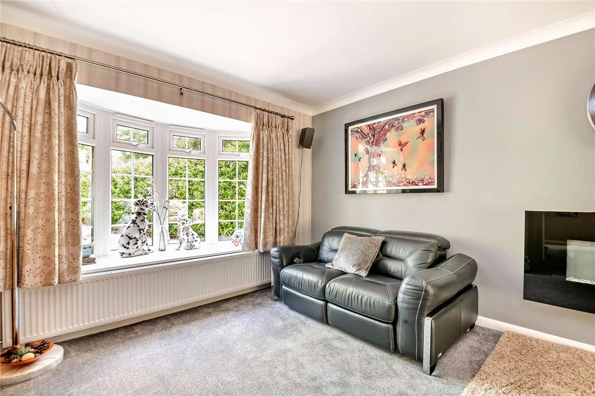 Ashford Hill Road, Headley, RG19, photo 8