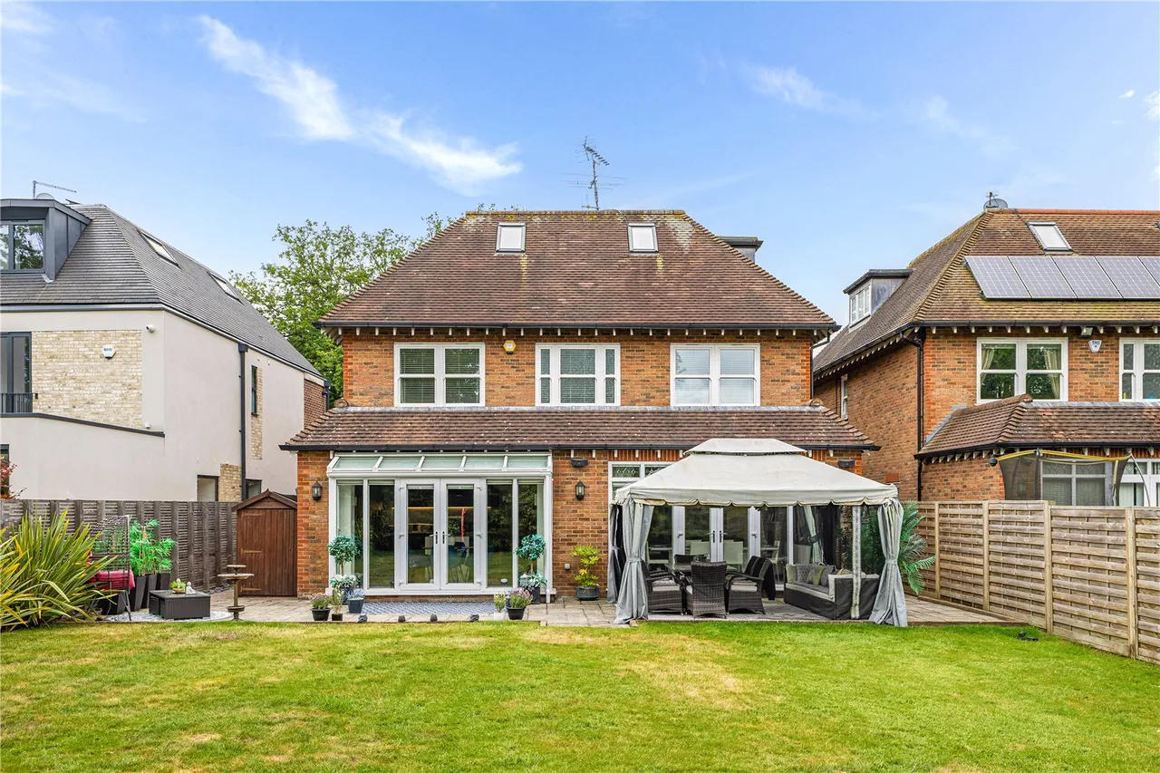 Barnet Road, Arkley, Hertfordshire, EN5 3EP, photo 38
