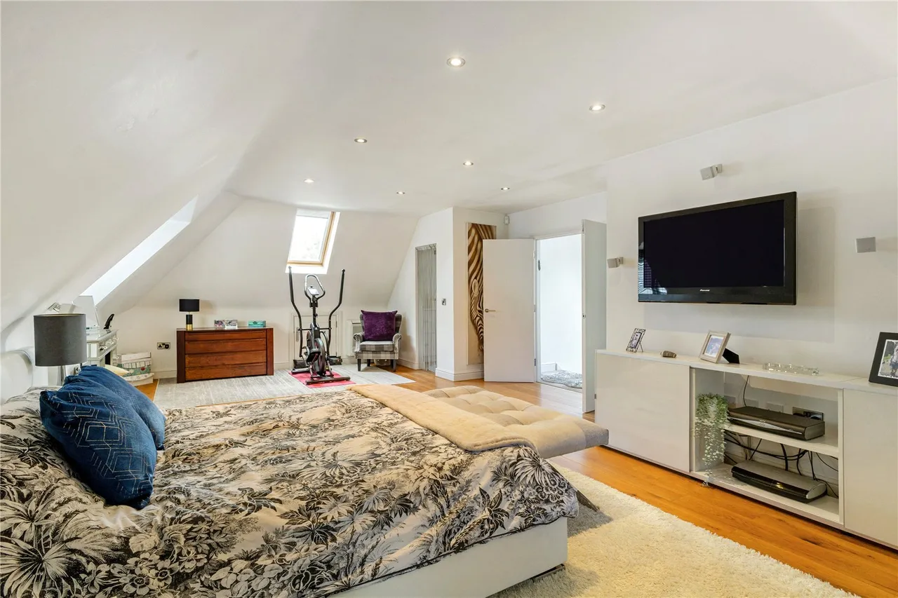 Barnet Road, Arkley, Hertfordshire, EN5 3EP, photo 20