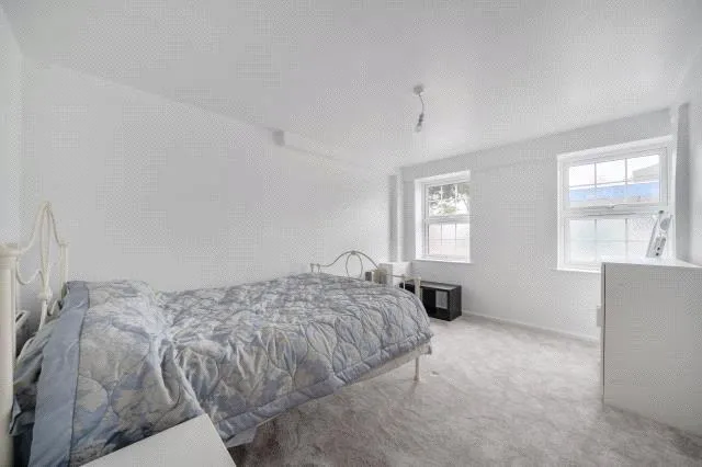 St. Martins Street, Hereford, HR2, photo 14
