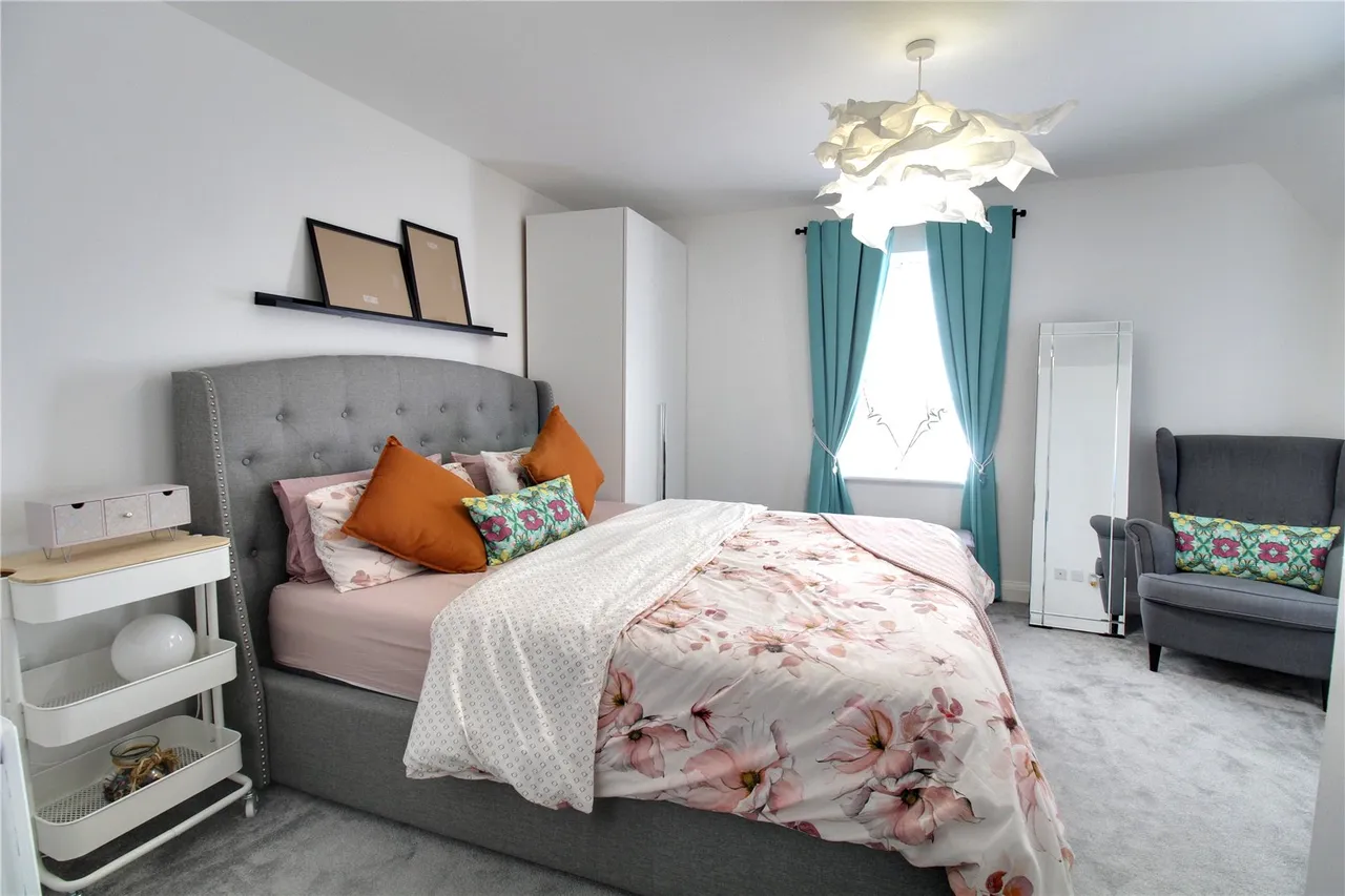 James Road, Basingstoke, Hampshire, RG21 6AZ, photo 5