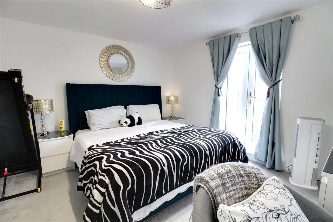 James Road, Basingstoke, Hampshire, RG21 6AZ, photo 6