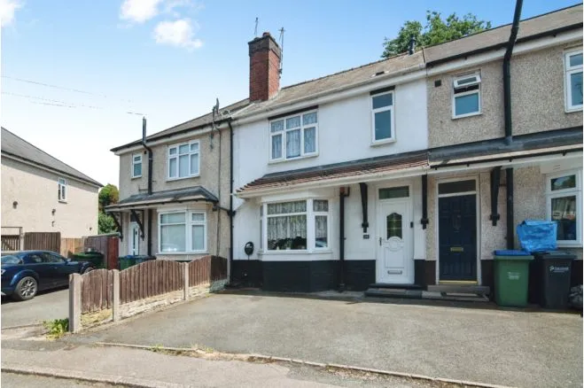 3 bed house for sale — Oak Road, Tipton