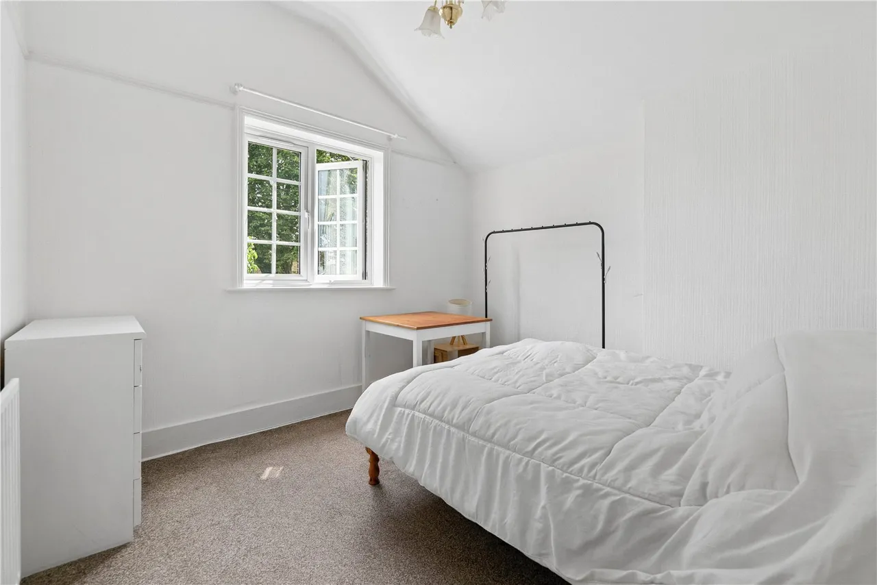 St Winifreds Road, Teddington, TW11, photo 9