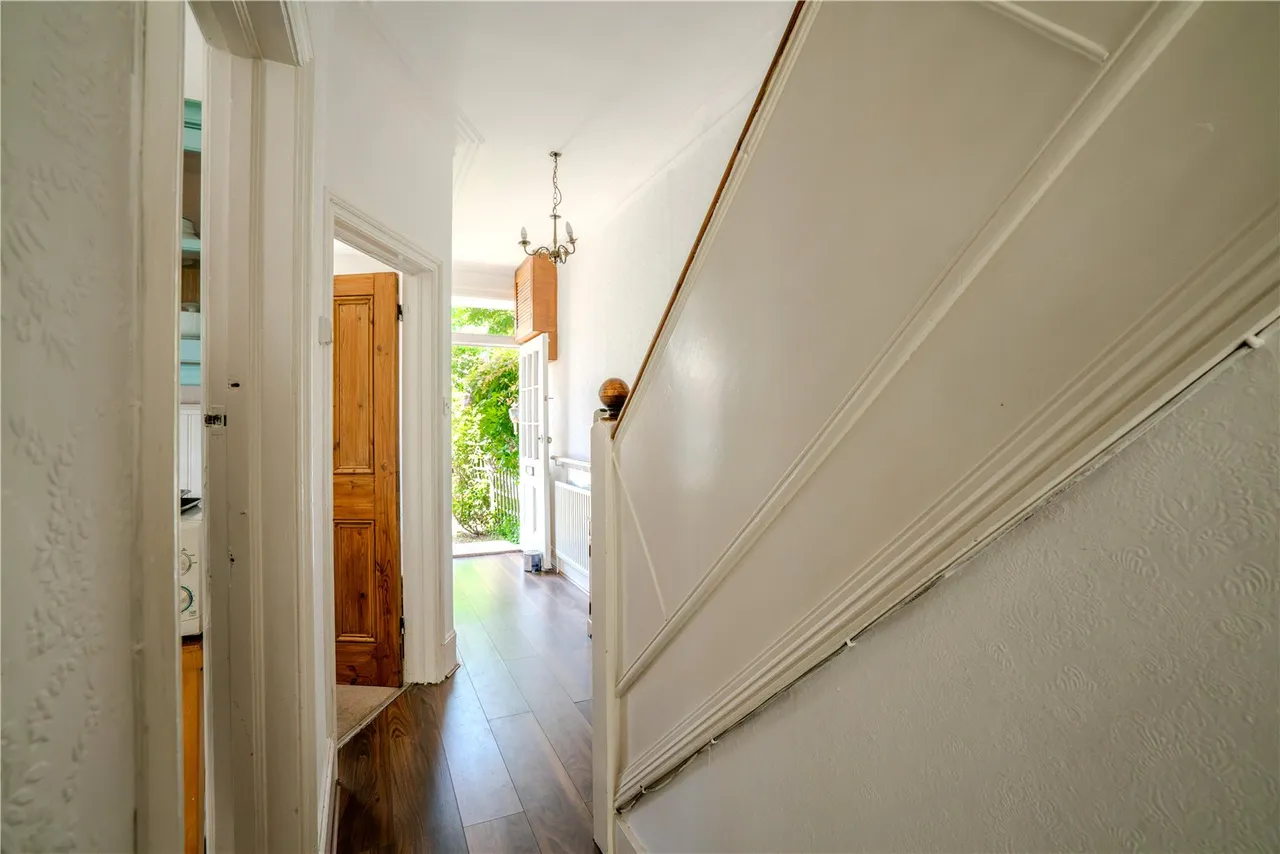 St Winifreds Road, Teddington, TW11, photo 4