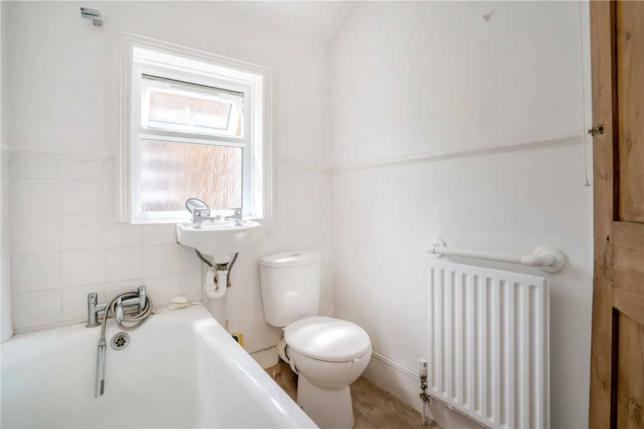 St Winifreds Road, Teddington, TW11, photo 10