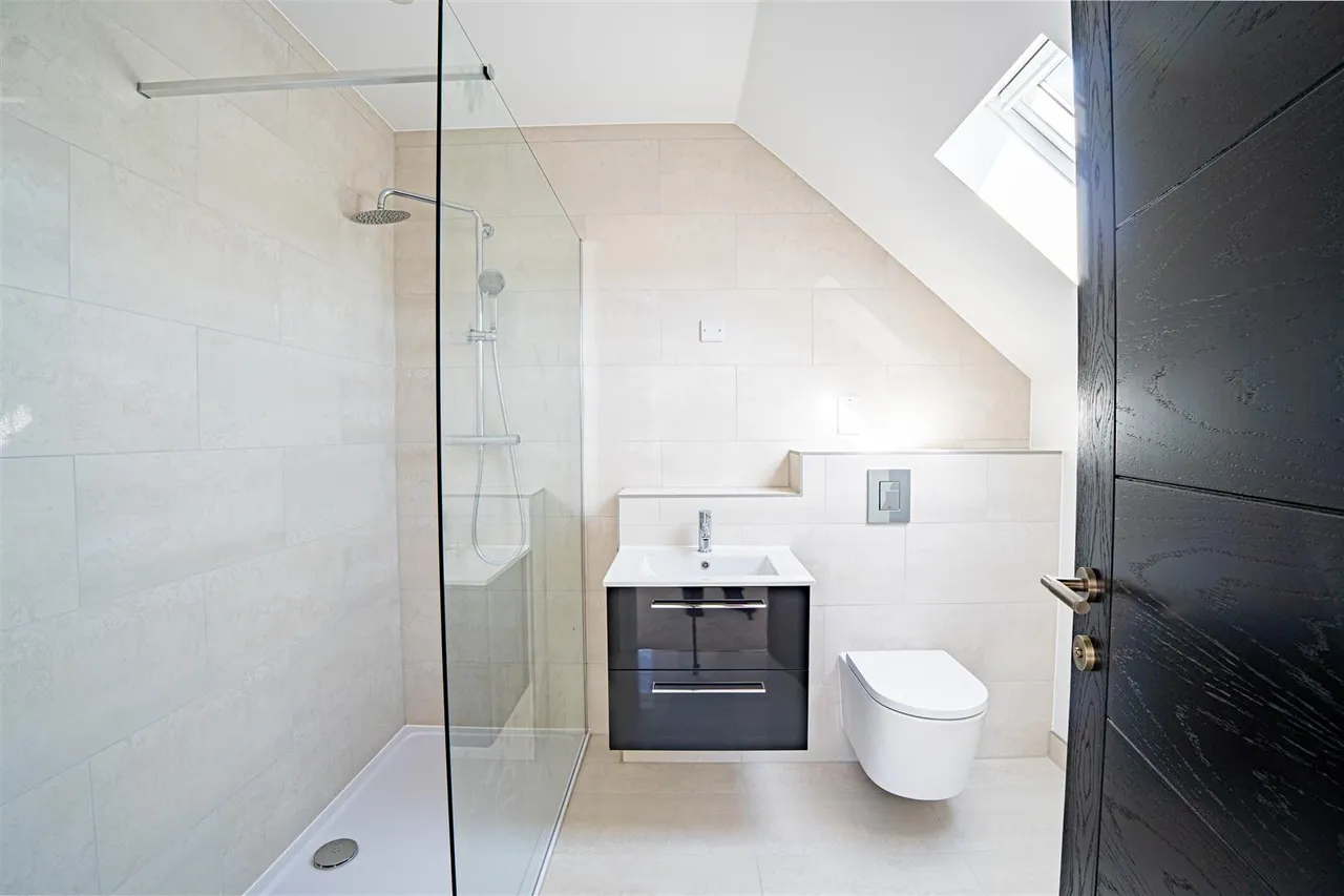 Maplehurst Close, St. Leonards-On-Sea, photo 5