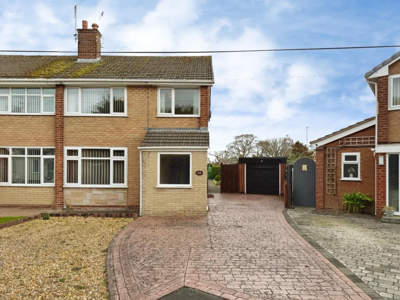 3 bed house for sale — Adam Avenue, Great Sutton