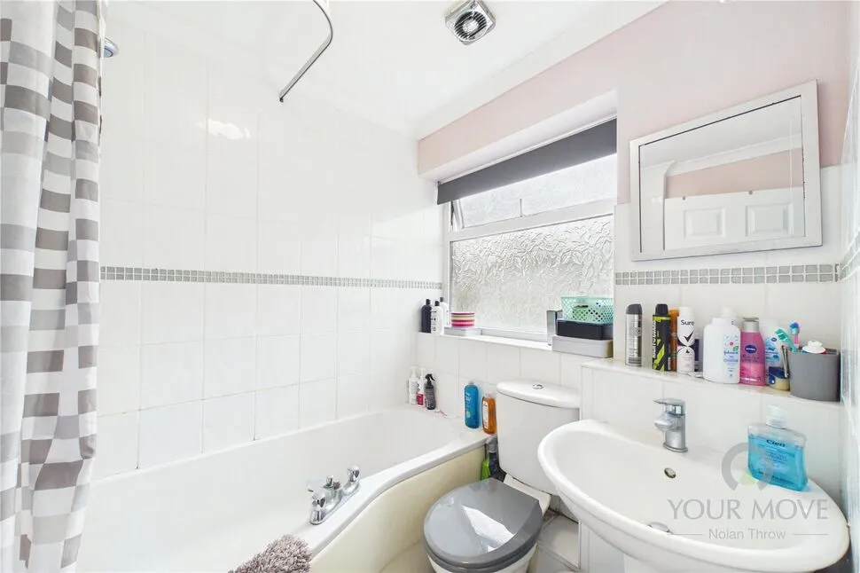 Yewtree Court, Boothville, Northampton, NN3, photo 8