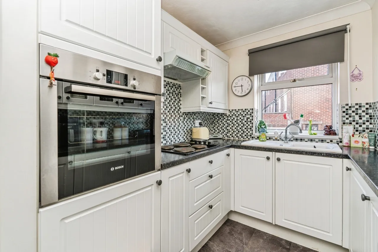Water Lane, Totton, SO40, photo 6