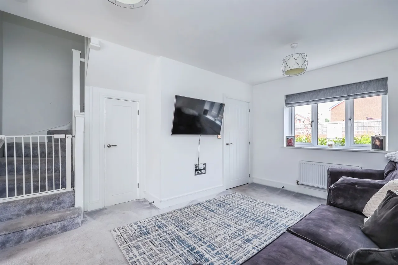 Stephenson Road, Eastwood, NG16, photo 7