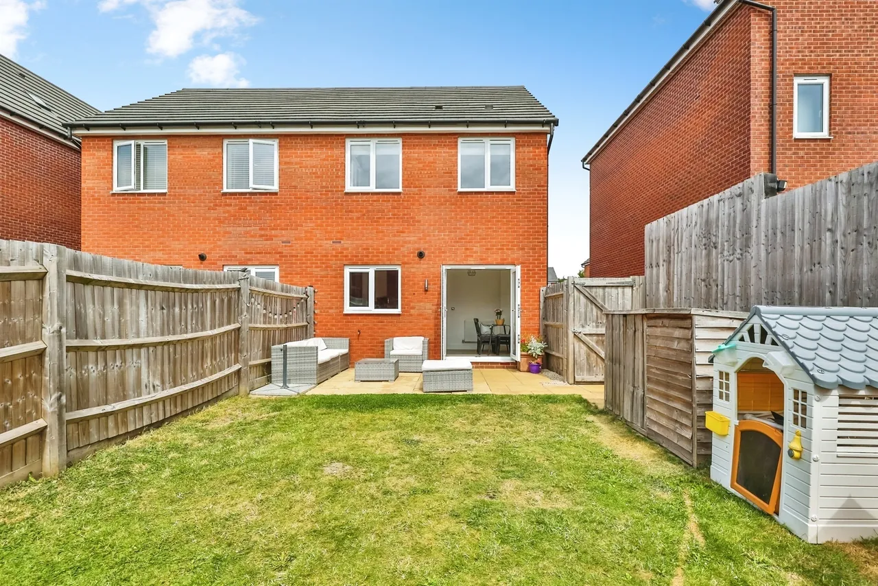 Stephenson Road, Eastwood, NG16, photo 16