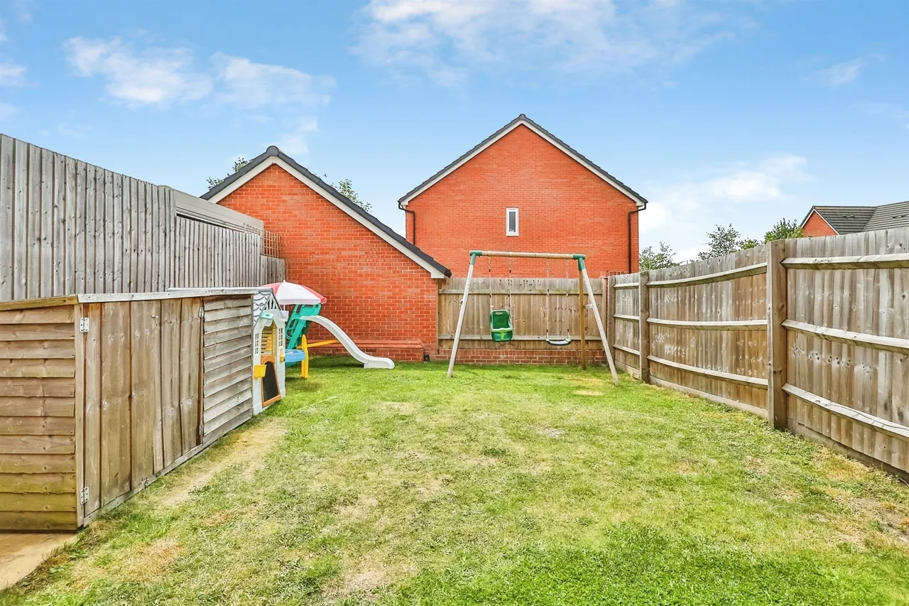 Stephenson Road, Eastwood, NG16, photo 4