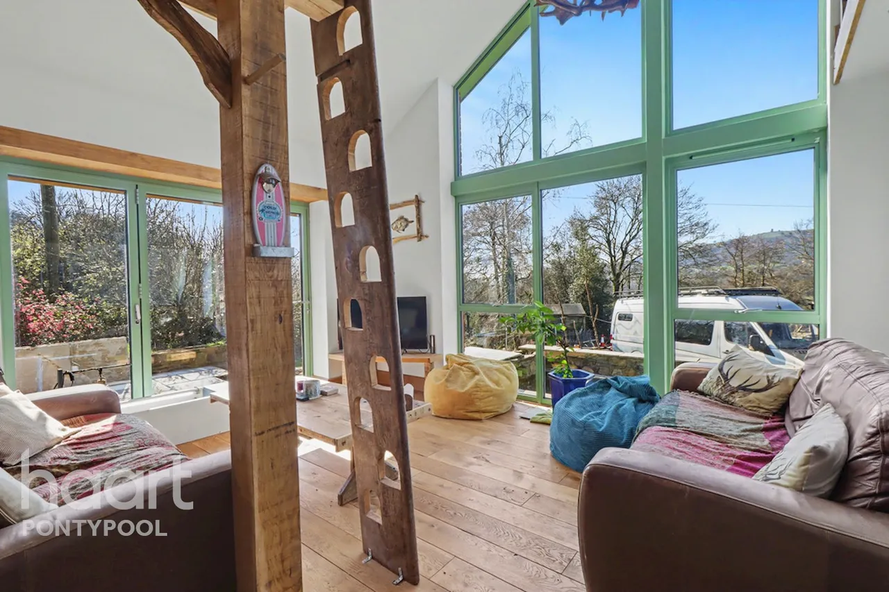 Mamhilad, Pontypool, NP4, photo 6